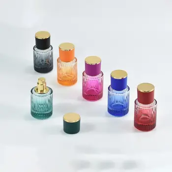30ML parfümadagoló palack Tartós üveg újratölthető parfüm Palackozás Színes többfunkciós parfüm spray palack utazás