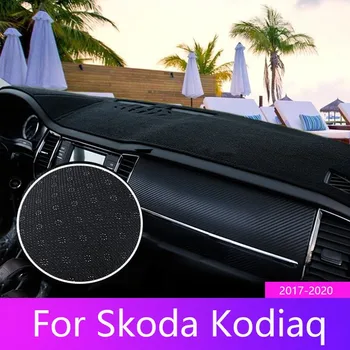Autó műszerfal takarószőnyegek Kerülje a fénypárnát Műszerfal szőnyegek Díszítse a belső teret a Skoda Kodiaq számára 2017 2018 2019 2020 Tartozékok