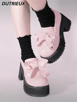 Édes aranyos Lolita cipő hölgyeknek JK egyenruha platform Mary Janes kerek orrú szivattyúk Nyár Őszi divat Magas sarkú cipő Nők